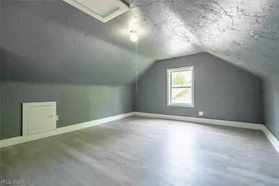 799 Fess Avenue, Akron, OH 44307 - Photo 25