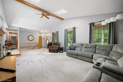 1312 Evelyn Lane, Akron, OH 44306 - Photo 19