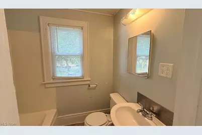 1083 Stroman Avenue #A, Akron, OH 44306 - Photo 15