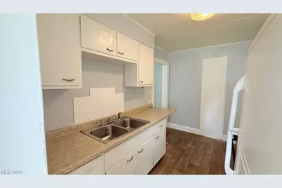 1083 Stroman Avenue #A, Akron, OH 44306 - Photo 11