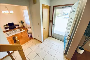 869 Moss Canyon Dr, Amherst, OH 44001 - Photo 5