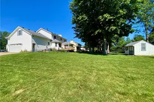 869 Moss Canyon Dr, Amherst, OH 44001 - Photo 43