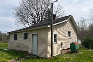14065 Burden Rd NE, Alliance, OH 44601 - Photo 3