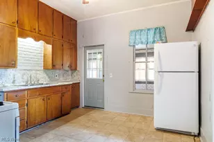174 Elm St, Leetonia, OH 44431 - Photo 7