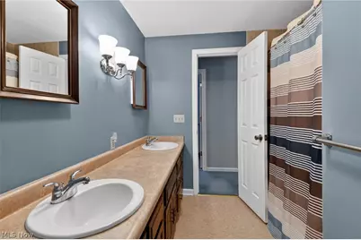 2379 Tanglewood Drive, Salem, OH 44460 - Photo 29
