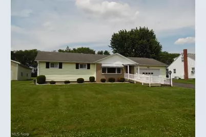 22122 Valley View Drive, West Lafayette, OH 43845 - Photo 15