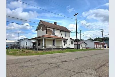 2380 S Lawn Avenue, Coshocton, OH 43812 - Photo 5
