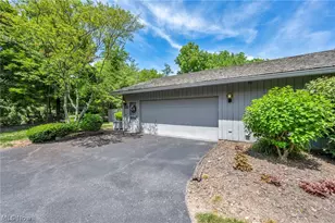 410-29 Willow Cir, Aurora, OH 44202 - Photo 49