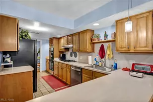 410-29 Willow Cir, Aurora, OH 44202 - Photo 15