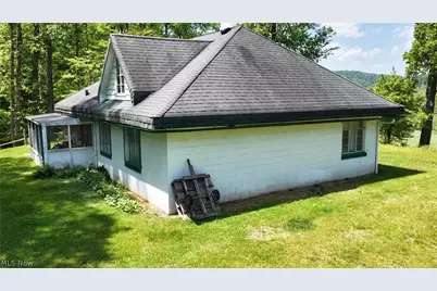 8690 US Route 62, Killbuck, OH 44637 - Photo 23