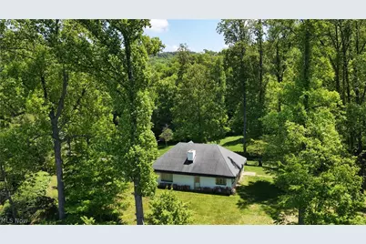 8690 US Route 62, Killbuck, OH 44637 - Photo 31