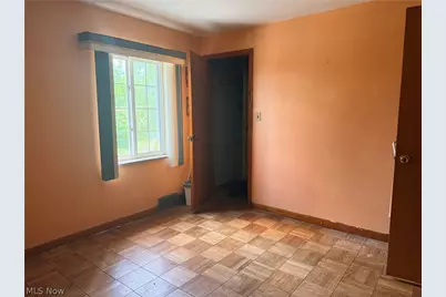 1803 Plum Street, Steubenville, OH 43952 - Photo 7