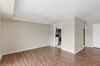 12550 Lake Avenue #308, Oakwood, OH 44107 - Photo 9