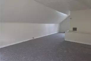 815 Russell Ave, Akron, OH 44307 - Photo 21