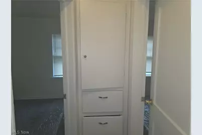 815 Russell Avenue, Akron, OH 44307 - Photo 25