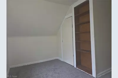 815 Russell Avenue, Akron, OH 44307 - Photo 19