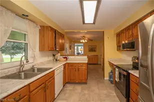 6145 Hollydale Ave NE, Canton, OH 44721 - Photo 17