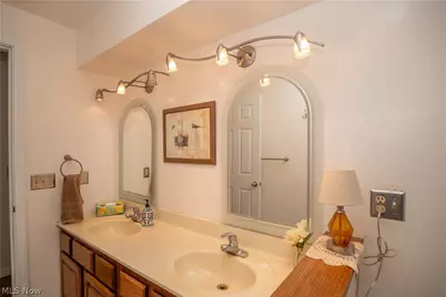 6145 Hollydale Avenue NE, Canton, OH 44721 - Photo 29