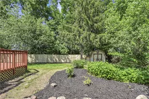 1581 N Circle View Dr, Green Hills, OH 44131 - Photo 43