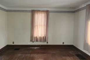 2149 E 31st St, Lorain, OH 44055 - Photo 5