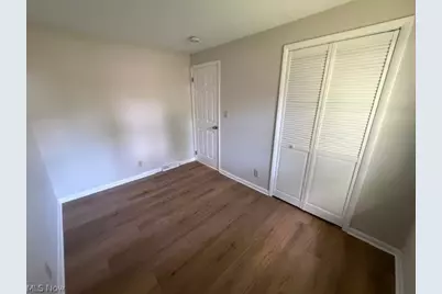 823 Stanford Avenue, Elyria, OH 44035 - Photo 11