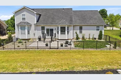 1180 Windward Lane, Kent, OH 44240 - Photo 3