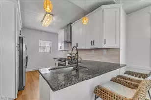 1252 Andrews Ave, Oakwood, OH 44107 - Photo 9