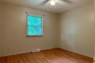 4827 Dunsmore Ave, Ashtabula, OH 44004 - Photo 5