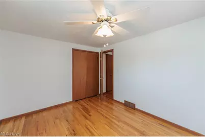 2207 Jacqueline Drive, Parma, OH 44134 - Photo 25