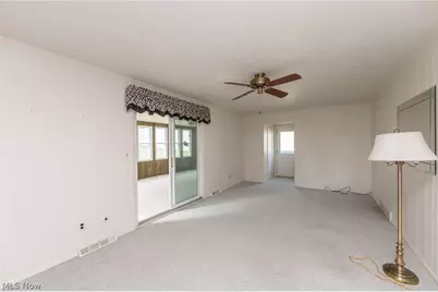 2207 Jacqueline Drive, Parma, OH 44134 - Photo 19
