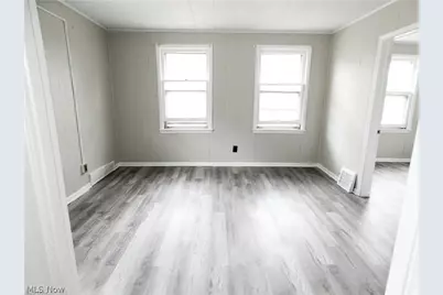 3864 E 52nd Street, Newburgh Heights, OH 44105 - Photo 11
