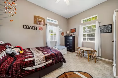 34212 Roberts Road, Eastlake, OH 44095 - Photo 23