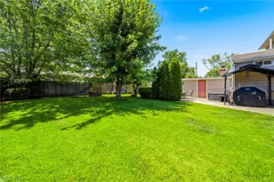 34212 Roberts Rd, Eastlake, OH 44095 - Photo 29