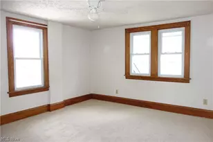 34 E Rosewood Ave, Akron, OH 44301 - Photo 15