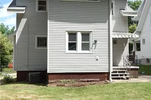 34 E Rosewood Ave, Akron, OH 44301 - Photo 25