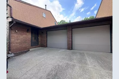 305 Guys Run Road #305, Akron, OH 44319 - Photo 3