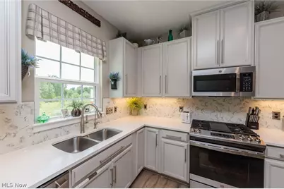 4033 N Steels Circle #31, Cuyahoga Falls, OH 44223 - Photo 11