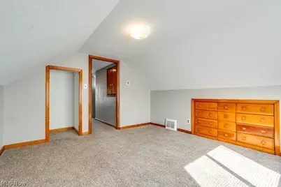 29800 Robert Street, Wickliffe, OH 44092 - Photo 17