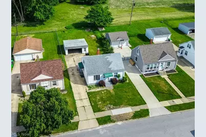 29800 Robert Street, Wickliffe, OH 44092 - Photo 33