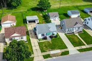 29800 Robert St, Wickliffe, OH 44092 - Photo 33