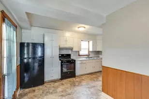 29800 Robert St, Wickliffe, OH 44092 - Photo 7