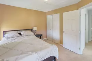 679 Jockey's Cir, Avon Lake, OH 44012 - Photo 13