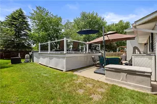923 Hillside Dr, Amherst, OH 44001 - Photo 39