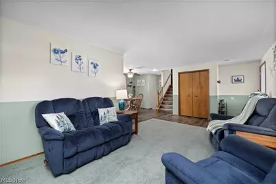 923 Hillside Drive, Amherst, OH 44001 - Photo 3