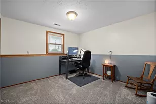 923 Hillside Dr, Amherst, OH 44001 - Photo 19