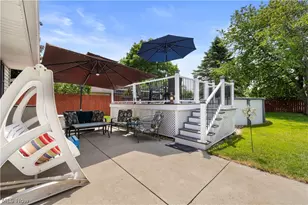 923 Hillside Dr, Amherst, OH 44001 - Photo 33