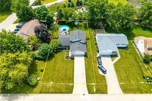 923 Hillside Dr, Amherst, OH 44001 - Photo 47