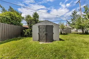 6674 Newbury Ln, Loveland, OH 44130 - Photo 29