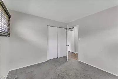 6674 Newbury Lane, Loveland, OH 44130 - Photo 15