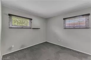 6674 Newbury Ln, Loveland, OH 44130 - Photo 15